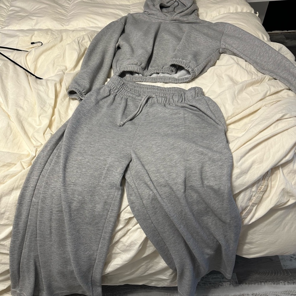 Zara Wide Leg Grey Sweatsuit